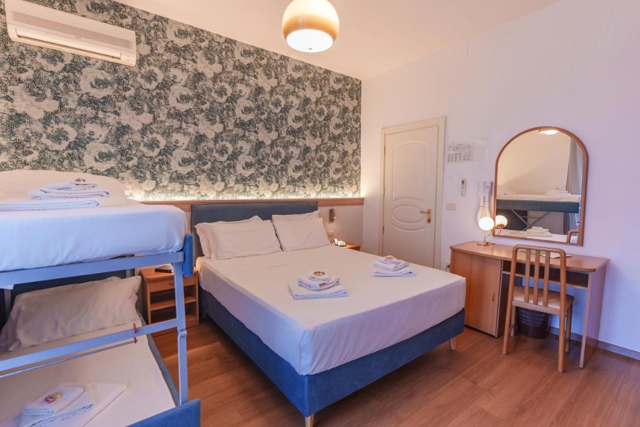 Hotel Tritone Senigallia Exteriér fotografie