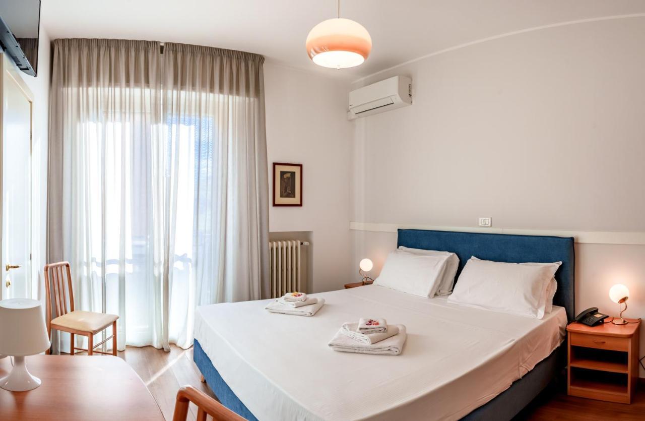 Hotel Tritone Senigallia Exteriér fotografie