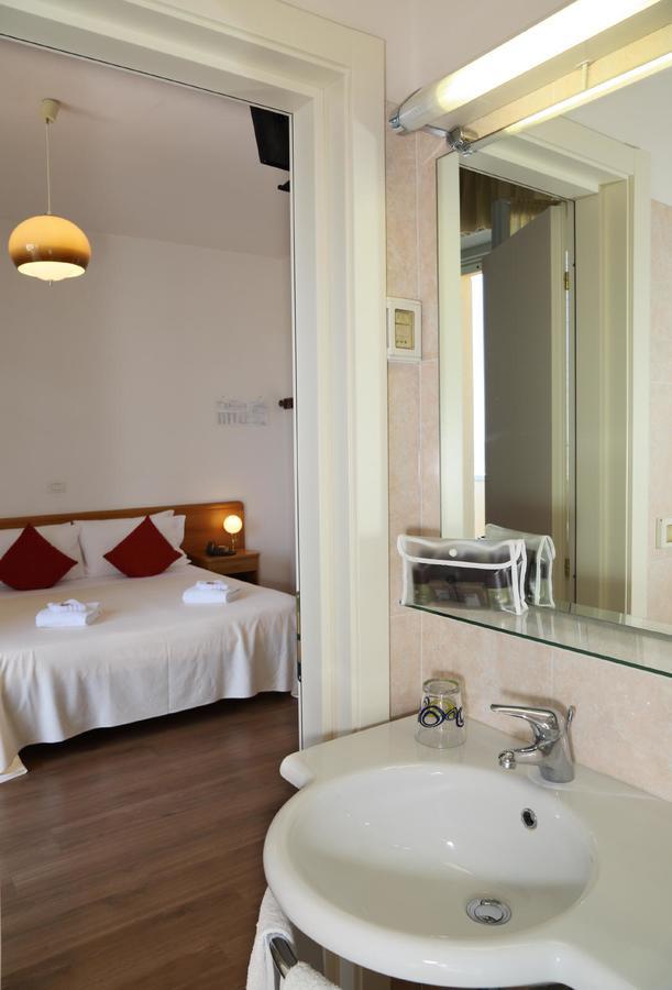 Hotel Tritone Senigallia Exteriér fotografie