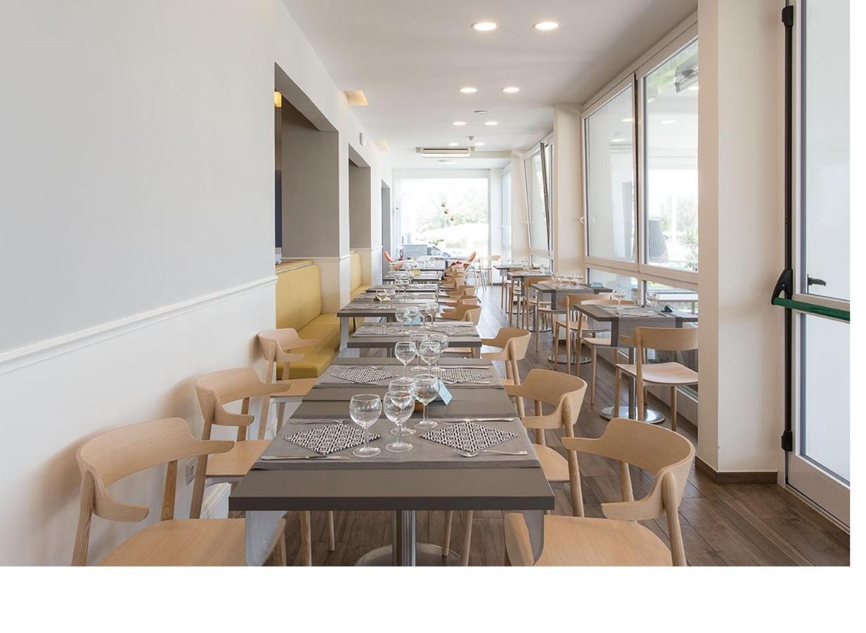 Hotel Tritone Senigallia Exteriér fotografie