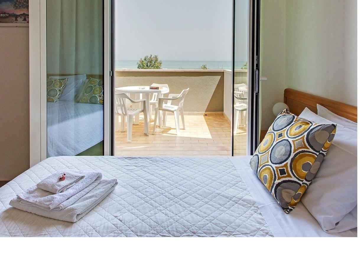 Hotel Tritone Senigallia Exteriér fotografie